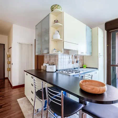 Superstay - Nicastro 7 - Calvairate & Porta Romana * Milano