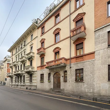 Artstay - Exclusive Near Metro M1, Ac, Parking Milano