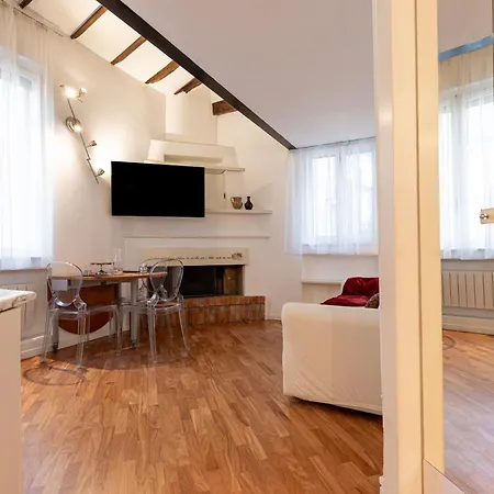Beplace In Porta Romana Apartment *