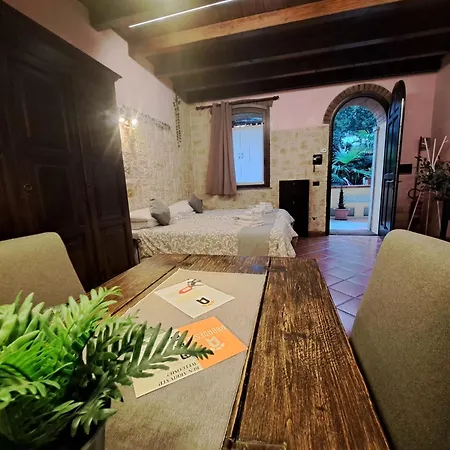 Monolocale Elvira Abbadesse M3-m5 Zara דירה