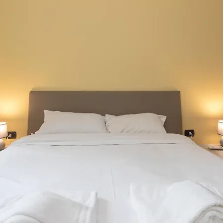 Prestigioso In Zona Tortona - Solari Apartament