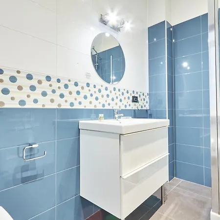 Easylife - - Battisti 13 - Duomo アパート