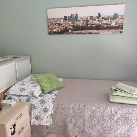 La Casa Di Chira Con Casa Silvestro * Milánó