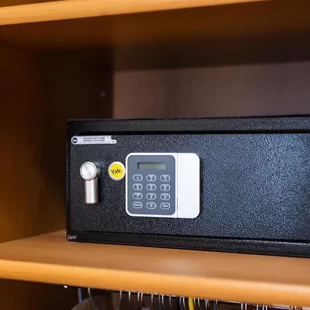 Smart Living Bocconi - Your From *