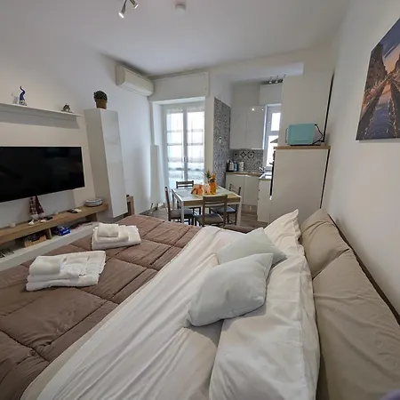 Apartman Urban - Near San Siro Stadium, Fiera Milano, American Embassy, Portello, Life And Arco Della Pace Movida