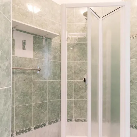 Italianway Easy - Copernico 63 *