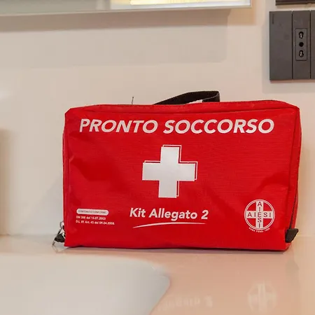 Artstay - Exclusive Near Metro M1, Ac, Parking *