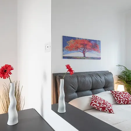 Apartamento Only 10 Min To Duomo, Free Private Parking Easy Living