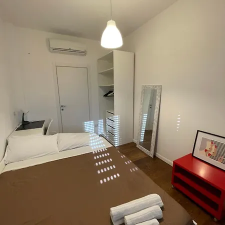 Morivione - Bocconi Free Parking Apartment *