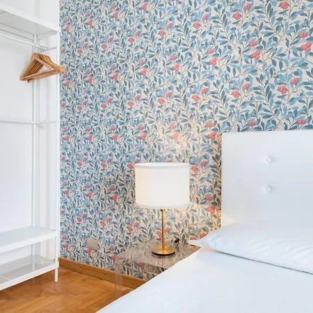 Easylife - - Spallanzani 15 - Porta Venezia Milano