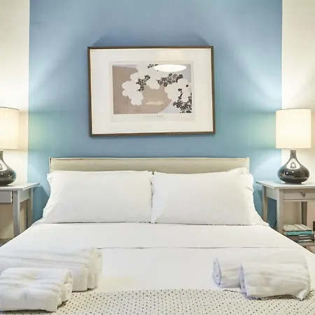 Easylife - - Battisti 13 - Duomo 公寓 *