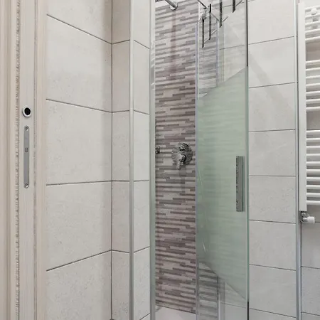 Apartman Chiara's Urban Oasis - - Duomo 8 Min