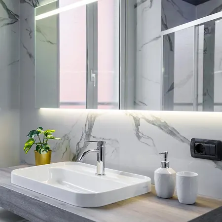 Rent Apartment - Porta Venezia-Luxury Apartment Daire Milano