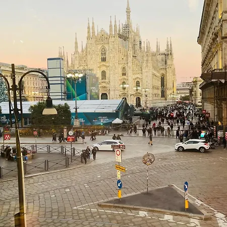Exclusive Deluxe Between Duomo & San Siro * Милан