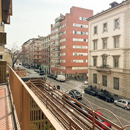 Artstay - Exclusive In Porta Romana, Free Parking *