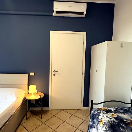 Roberta House Il Tuo Rifugio Per Concerti, Eventi E Fiere 아파트 *