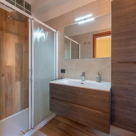 Prestigioso In Zona Tortona - Solari Apartmán Milán
