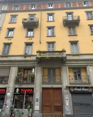 Number32milan * Milánó