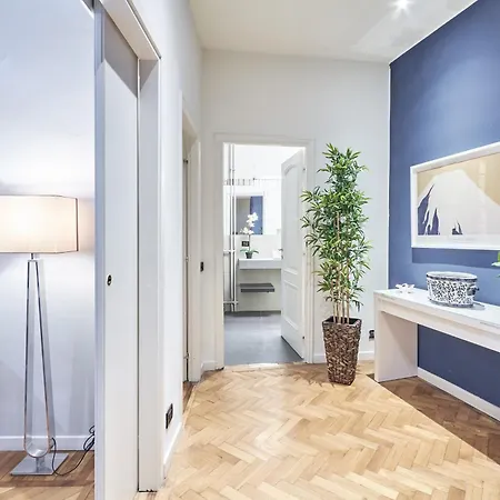 Easylife - - Battisti 13 - Duomo アパート