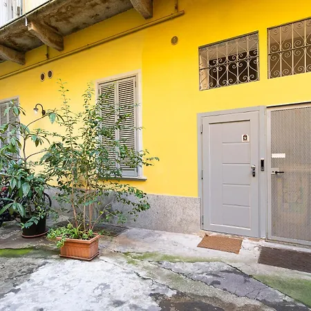 アパート La Vecchia Milano-les Nubles Vannucci - Il Ballatoio E Il Cortile ミラノ