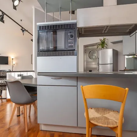 Flat In Duomo Апартаменты