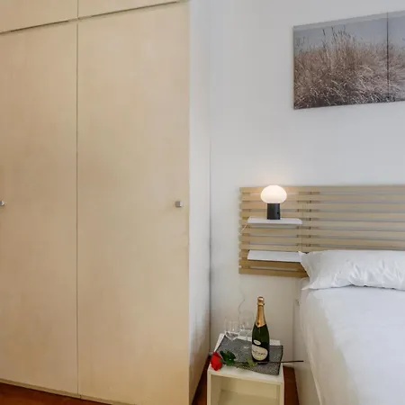 Pontaccio, 4 - Vivere In Brera, Quartiere Bohemien Di Apartament Mediolan