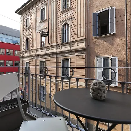 Enjoy Life Style - Tortona Porta Genova Appartamento