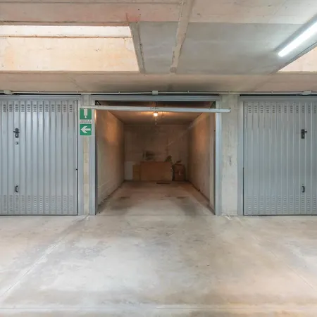 Апартаменты Bicocca, Free Parking, Private Garage, Metro M5 200m, Garden, Kids & Pet Friendly