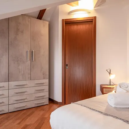 Keys Of Italy - Umbria 50 Your Modern Hut Daire Milano
