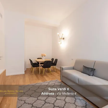 Royal - Centro Cadorna Appartement