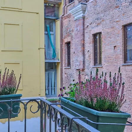 Apartment Retreats Porta Romana Milan