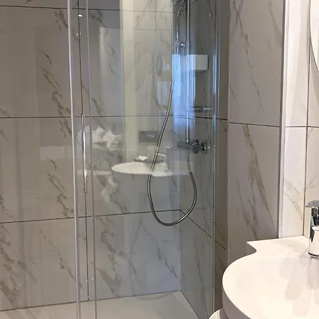 Astoria Sure Collection By Western 3* מילאנו