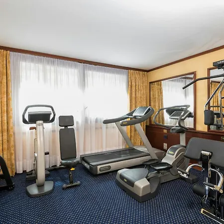 Leonardo Center Hotel