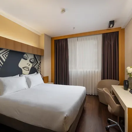 Hotel Crowne Plaza By Ihg Milán