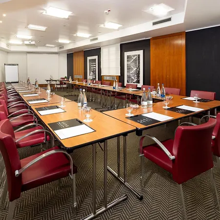 Garibaldi Station By Ihg Hotel