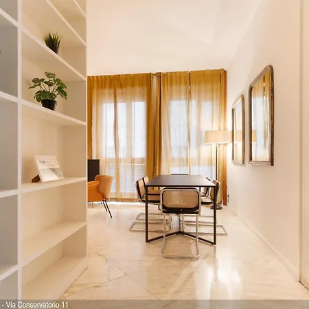 Brera In San Babila Appartement