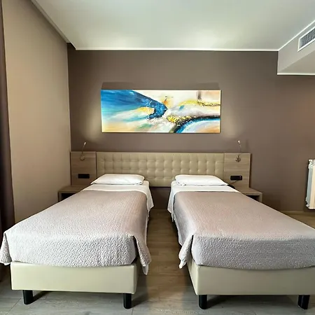 فندق Folen ميلان