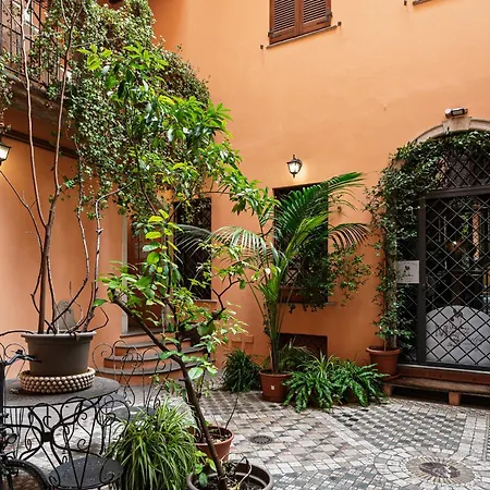 Апартаменты Classbnb - Luxury In Milan's Fashion District - 5 Min From Galleria Vittorio Emanuele Ii