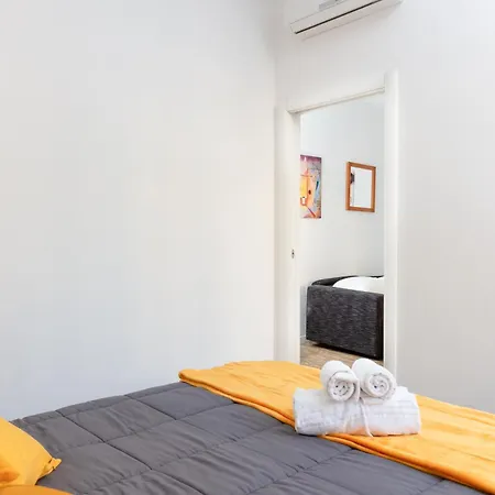 Artstay Exclusive Near Train Metro, Parking Daire Milano