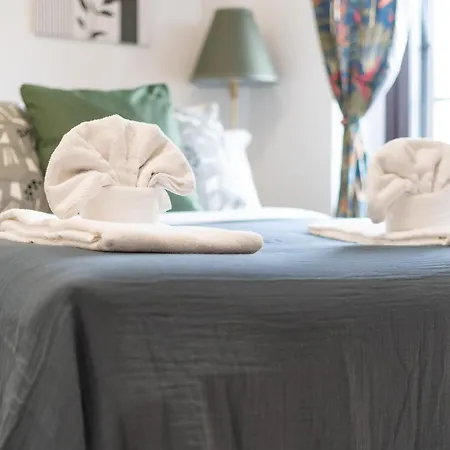 Ourjoy & Skyjoy Units - Via M Gioia, 47 - Wifi, 1 Private Parking, Station, *