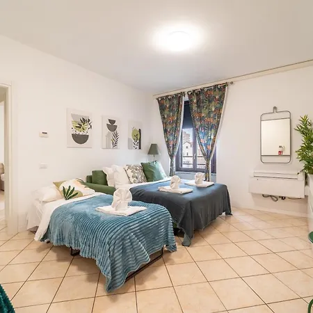 Апартаменты Ourjoy & Skyjoy Units - Via M Gioia, 47 - Wifi, Private Parking, Station,