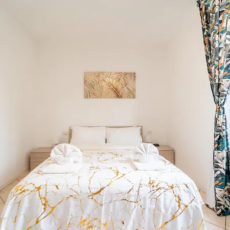 Апартаменты Ourjoy & Skyjoy Units - Via M Gioia, 47 - Wifi, Private Parking, Station, *