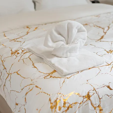 Ourjoy & Skyjoy Units - Via M Gioia, 47 - Wifi, Private Parking, Station, Апартаменты Милан
