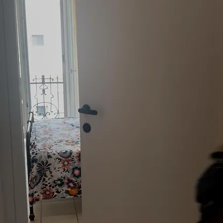 Governo Provvisorio House ミラノ