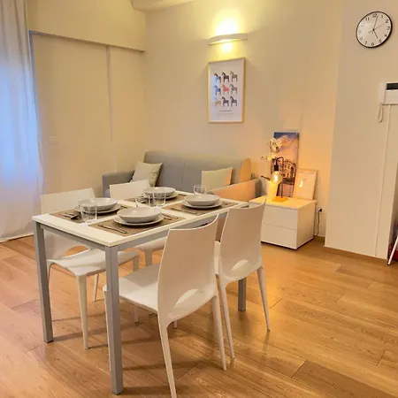 Citylife, Sempione, Near Gerusalemme Metro Apartmán