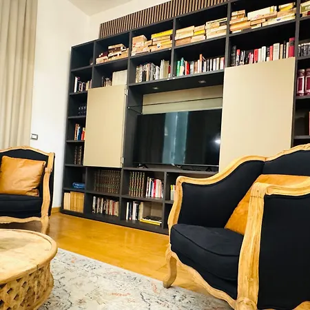 Intomilan I Design Galleria Del Corso Apartmán