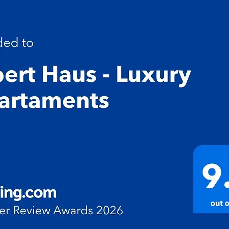 Private Luxury 5 Bedroom - Station