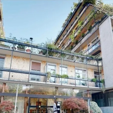 10 Minuti Dal Duomo - Elegante Domus Милан