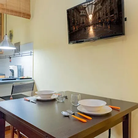 Sempione Orange Zen Citylife Retreat