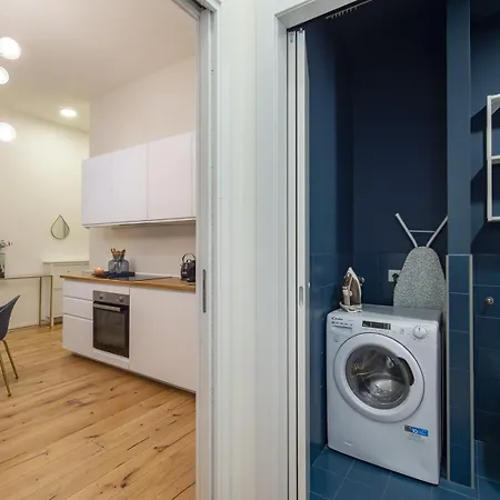 شقة & Modern Porta Vittoria-duomo By Rentopolis